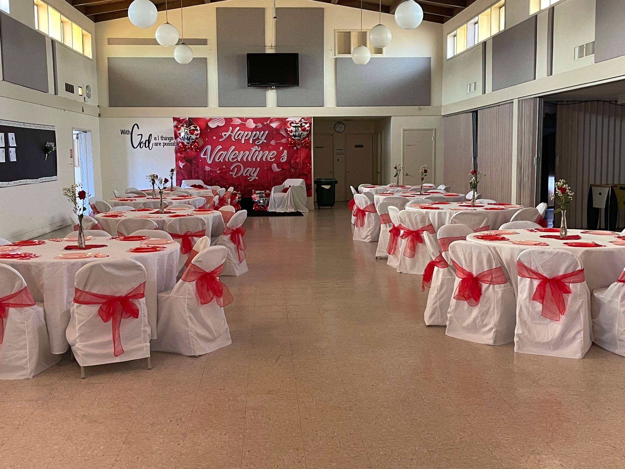 Sanford_decorated_for_Valentines_duplicate